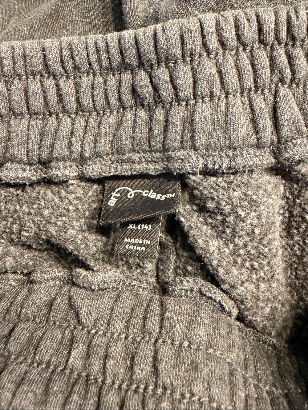 Bundle of 2 Pairs of Girls Sweatpants, Gray Art Class, Black Champion, Sz 14/16 - Picture 14 of 15